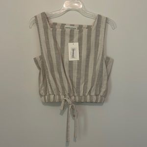 Pants Store Striped Linen Crop Top